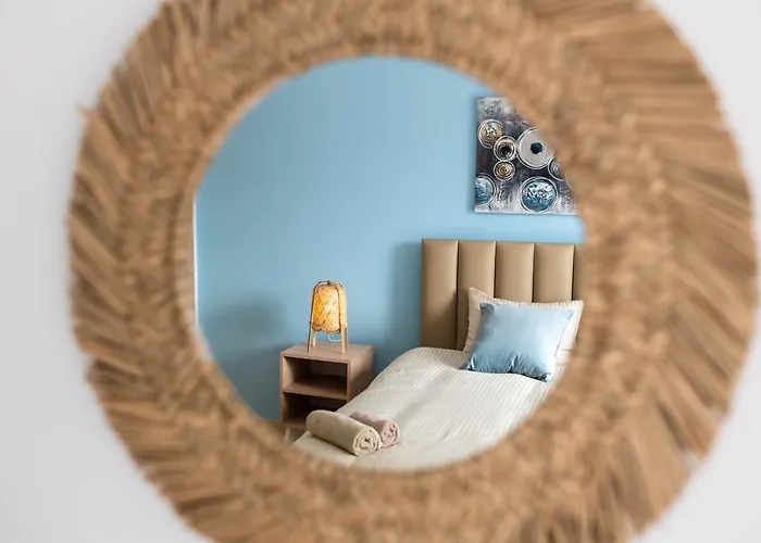 Narcissos 'nissi Beach' C2