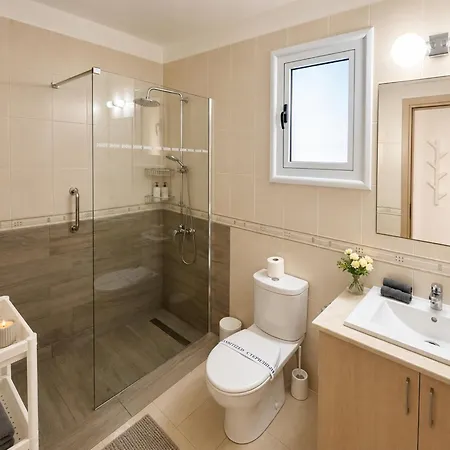 Apartman Narcissos 'nissi Beach' C2