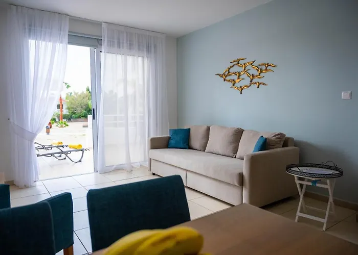 Narcissos 'nissi Beach' C2 * Αγία Νάπα