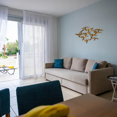 Narcissos 'nissi Beach' C2 * أيا نابا